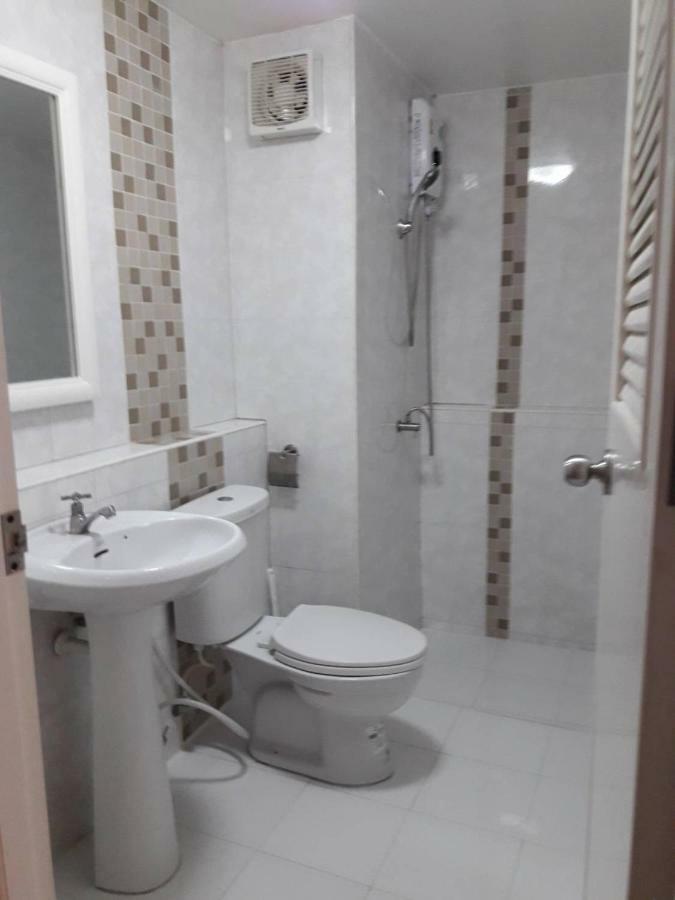 New Room Нонтхабурі Екстер'єр фото